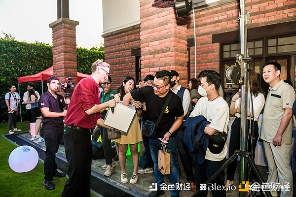 比特币ETF遭遇大逃亡，加密市场要变天了？